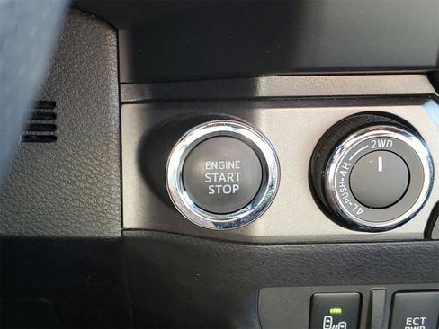 Certified 2023 Toyota Tacoma TRD Sport image 29