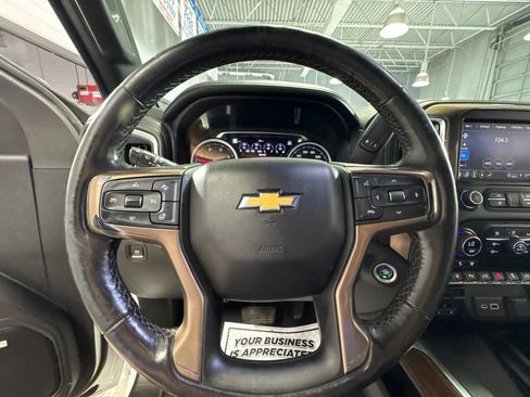 Used 2022 Chevrolet Silverado 3500 High Country w/ Z71 Off-Road Package AWD/4WD image 16