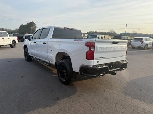 Used 2022 Chevrolet Silverado 1500 Custom Trail Boss AWD/4WD image 3
