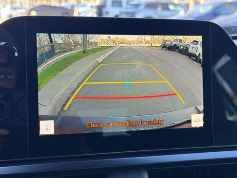 New 2026 Lexus UX 300h FWD image 17