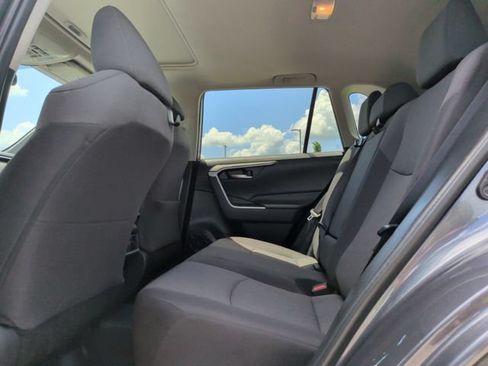 Used 2019 Toyota RAV4 XLE w/ Convenience Package AWD/4WD image 21