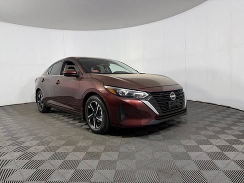 Used 2025 Nissan Sentra SV w/ All-Weather Package FWD image 5