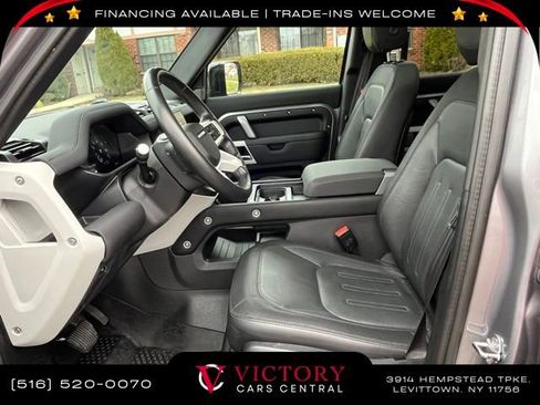 Used 2022 Land Rover Defender 110 X-Dynamic SE image 18