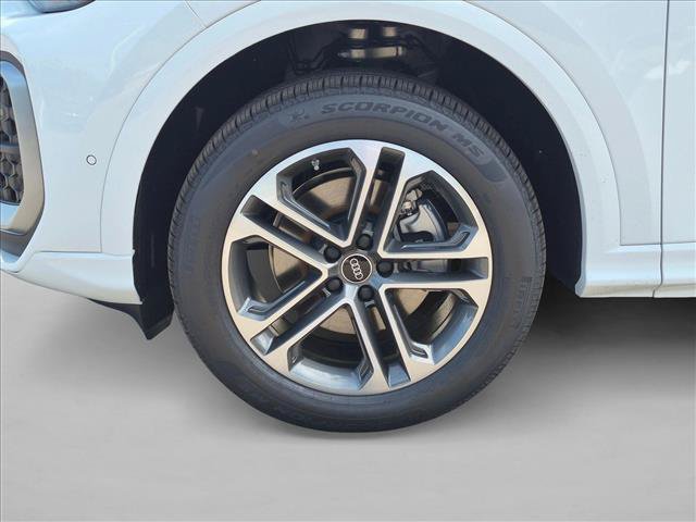 New 2026 Audi Q5 Premium Plus AWD/4WD image 9