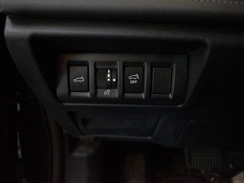 Certified 2024 Subaru Outback Limited AWD/4WD image 19