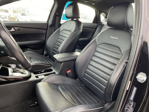 Used 2022 Kia Forte GT-Line w/ GT-Line Premium Package image 18