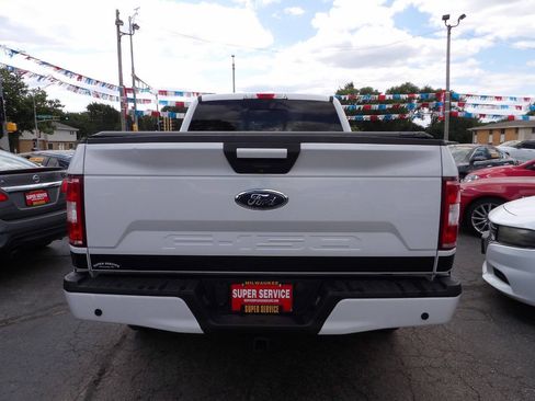 Used 2018 Ford F150 XLT w/ Equipment Group 302A Luxury AWD/4WD image 4