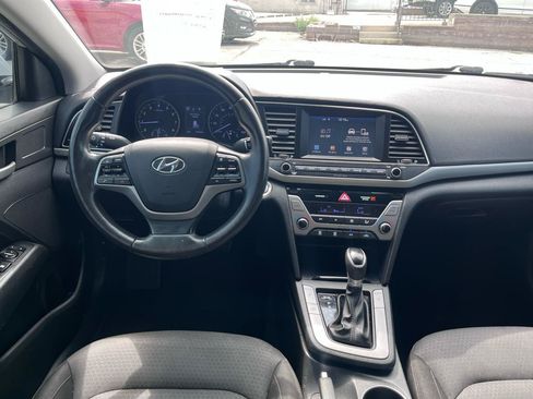 Used 2017 Hyundai Elantra Value Edition FWD image 22