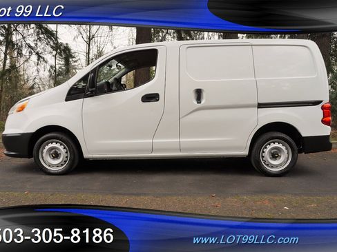 Used 2017 Chevrolet City Express LT image 1