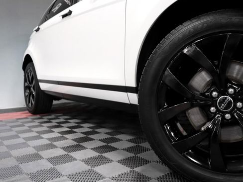 Used 2023 Land Rover Range Rover Evoque SE image 67