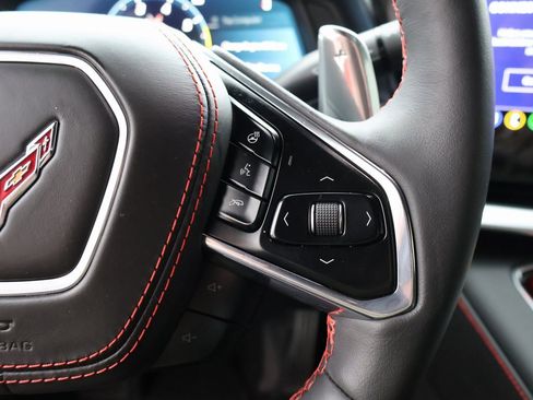 Used 2023 Chevrolet Corvette Stingray Premium Conv w/ Z51 Performance Package image 32