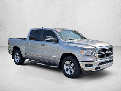 Used 2019 RAM 1500 Big Horn AWD/4WD image 3