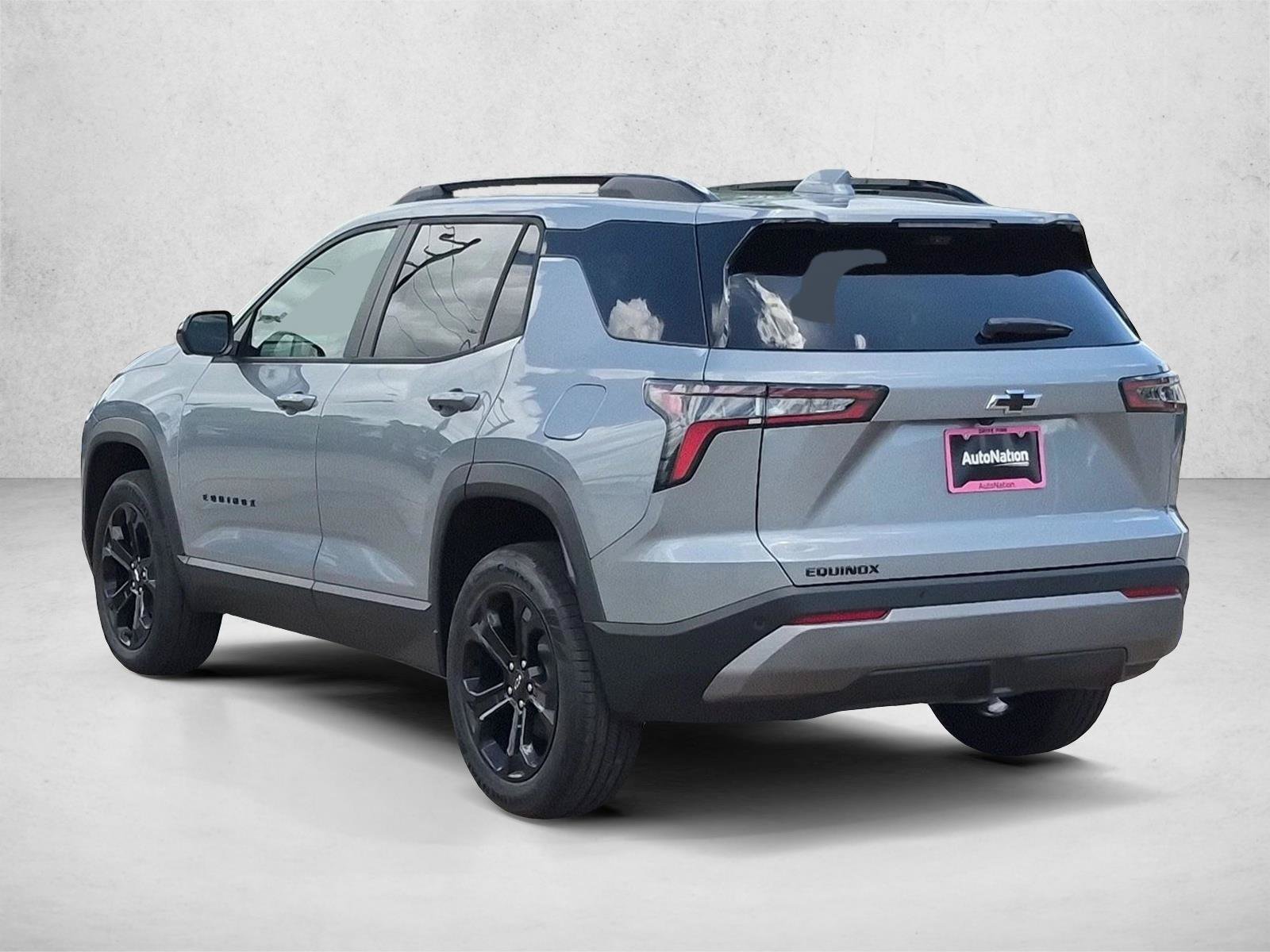 New 2026 Chevrolet Equinox LT w/ Convenience Package II FWD image 9