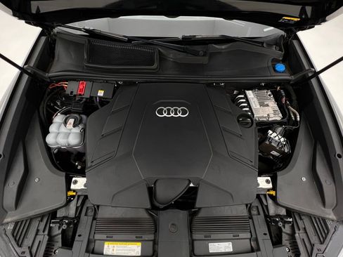 Used 2019 Audi Q8 Premium w/ Convenience Package image 29