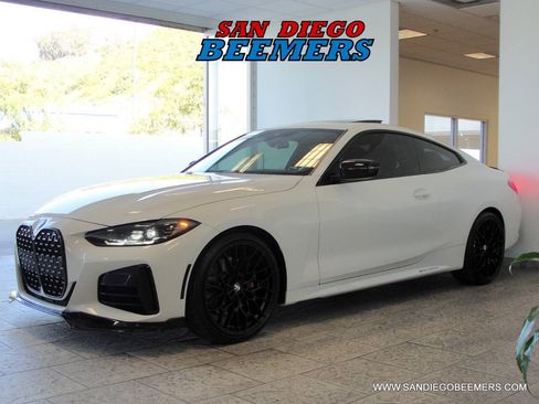 Used 2024 BMW M440i Coupe w/ Premium Package RWD image 28