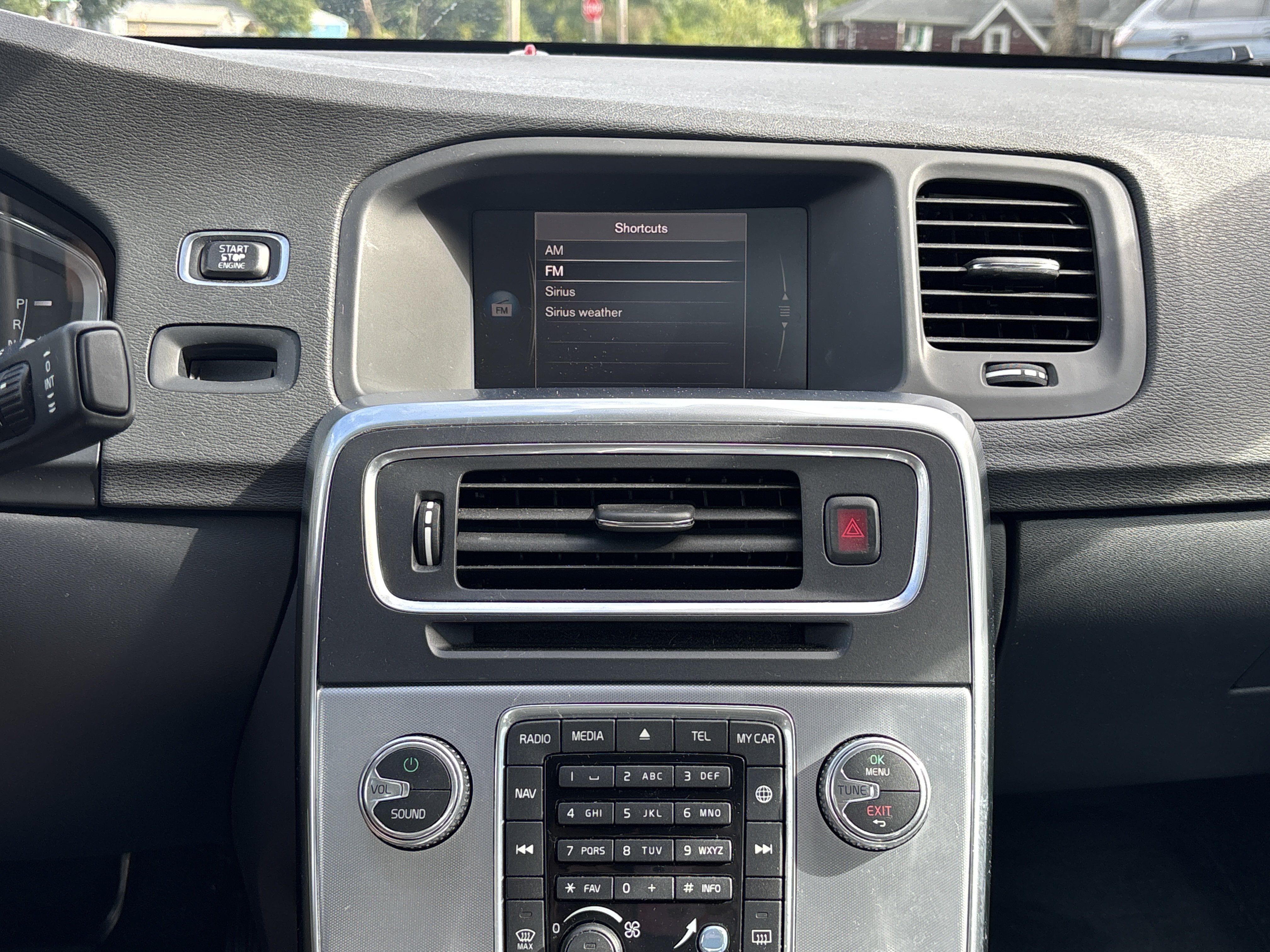 Used 2018 Volvo S60 T5 Dynamic w/ Vision Package FWD image 23