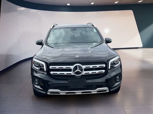 Used 2023 Mercedes-Benz GLB 250 4MATIC image 8