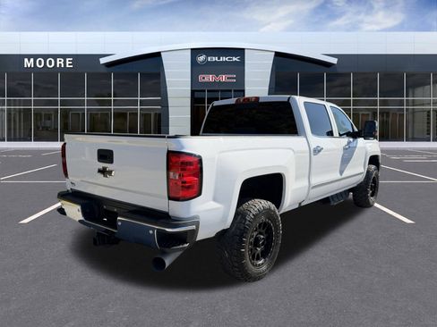 Used 2019 Chevrolet Silverado 3500 LTZ w/ Duramax Plus Package image 4