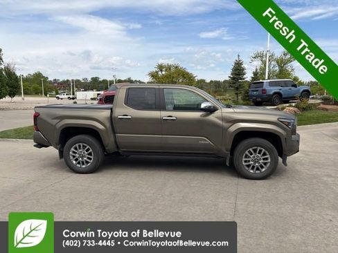 Used 2024 Toyota Tacoma Limited w/ Limited Package (LT) AWD/4WD image 2