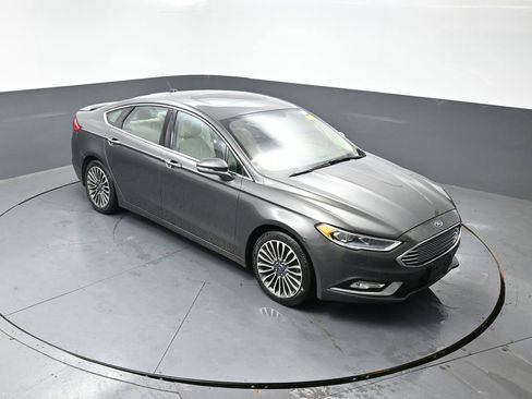 Used 2018 Ford Fusion Titanium AWD/4WD image 15