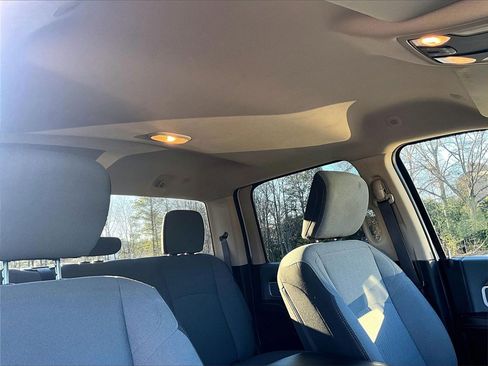 Used 2020 RAM 3500 Big Horn image 13