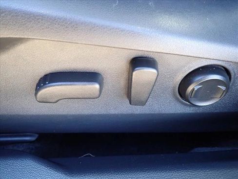 Certified 2023 Subaru Outback Premium image 14