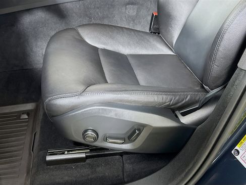 Used 2024 Volvo XC60 B5 Core w/ Protection Package Premier image 20