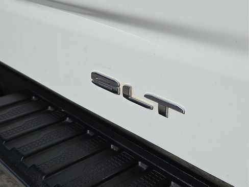 Used 2019 GMC Sierra 1500 SLT w/ SLT Premium Plus Package image 8