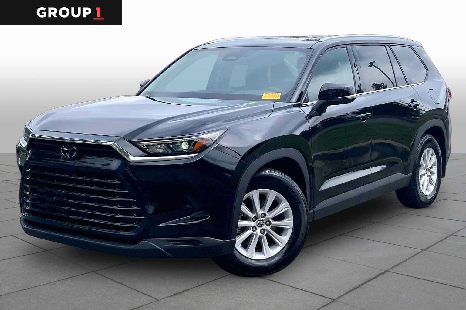 Used 2024 Toyota Grand Highlander FWD image 1