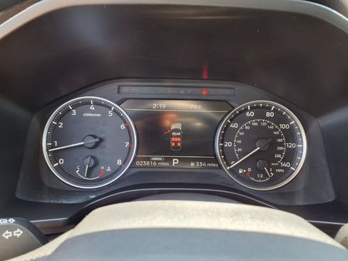 Used 2025 Mitsubishi Outlander AWD image 20