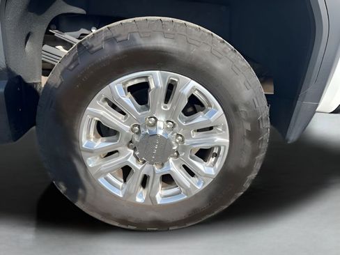 Used 2022 GMC Sierra 3500 Denali AWD/4WD image 23
