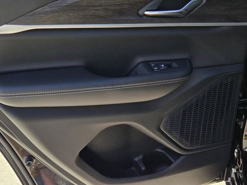 New 2025 Jeep Grand Cherokee Limited image 13