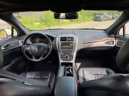 Used 2017 Lincoln MKZ Reserve w/ Climate Package AWD/4WD image 16