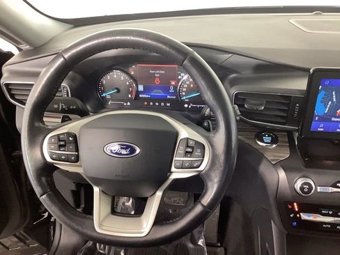 Used 2020 Ford Explorer Limited w/ Equipment Group 310A image 22