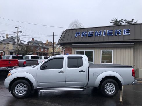 Used 2019 Nissan Frontier SV w/ Value Truck Package image 2