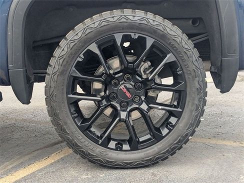 Used 2023 GMC Sierra 1500 Denali w/ Technology Package image 12