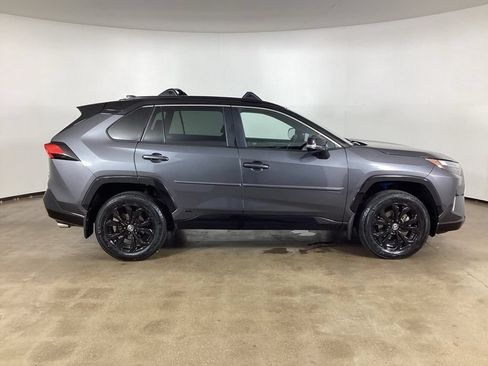 Used 2023 Toyota RAV4 XSE w/ XSE Grade Weather Package AWD/4WD image 5