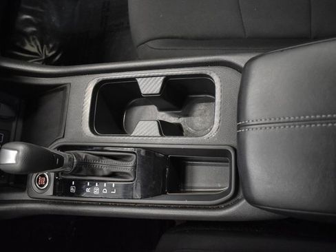 Used 2025 Nissan Sentra S image 30