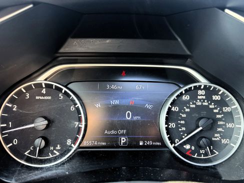 Used 2015 Nissan Murano SV w/ Premium Package image 39