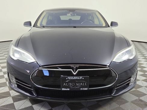 Used 2014 Tesla Model S 60 RWD image 2