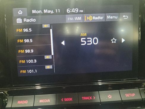 Used 2023 Kia Forte LXS w/ LXS Technology Package FWD image 25