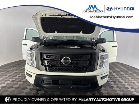 Used 2022 Nissan Titan S w/ HD Front GAWR Package image 13