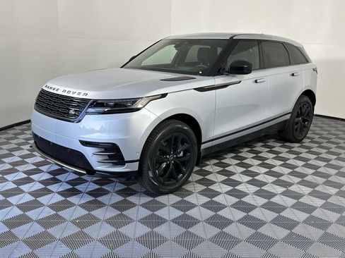 New 2025 Land Rover Range Rover Velar Dynamic SE image 1