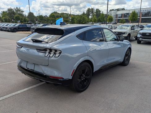 Certified 2025 Ford Mustang Mach-E GT AWD/4WD image 4