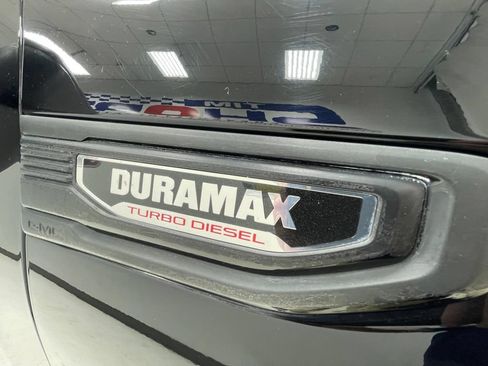 Used 2021 GMC Sierra 1500 Elevation w/ X31 Off-Road Package AWD/4WD image 4