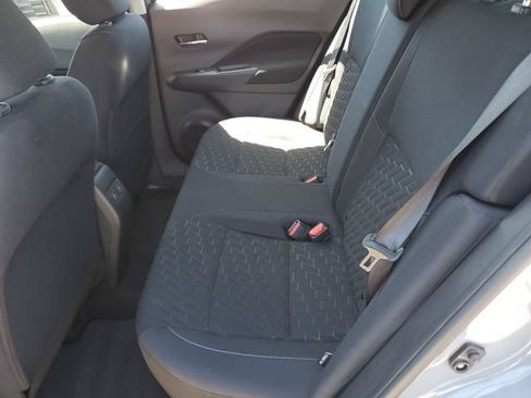 Used 2023 Nissan Kicks SV FWD image 13