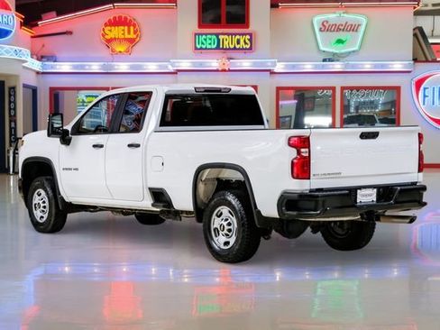 Used 2021 Chevrolet Silverado 2500 W/T w/ WT Convenience Package image 4