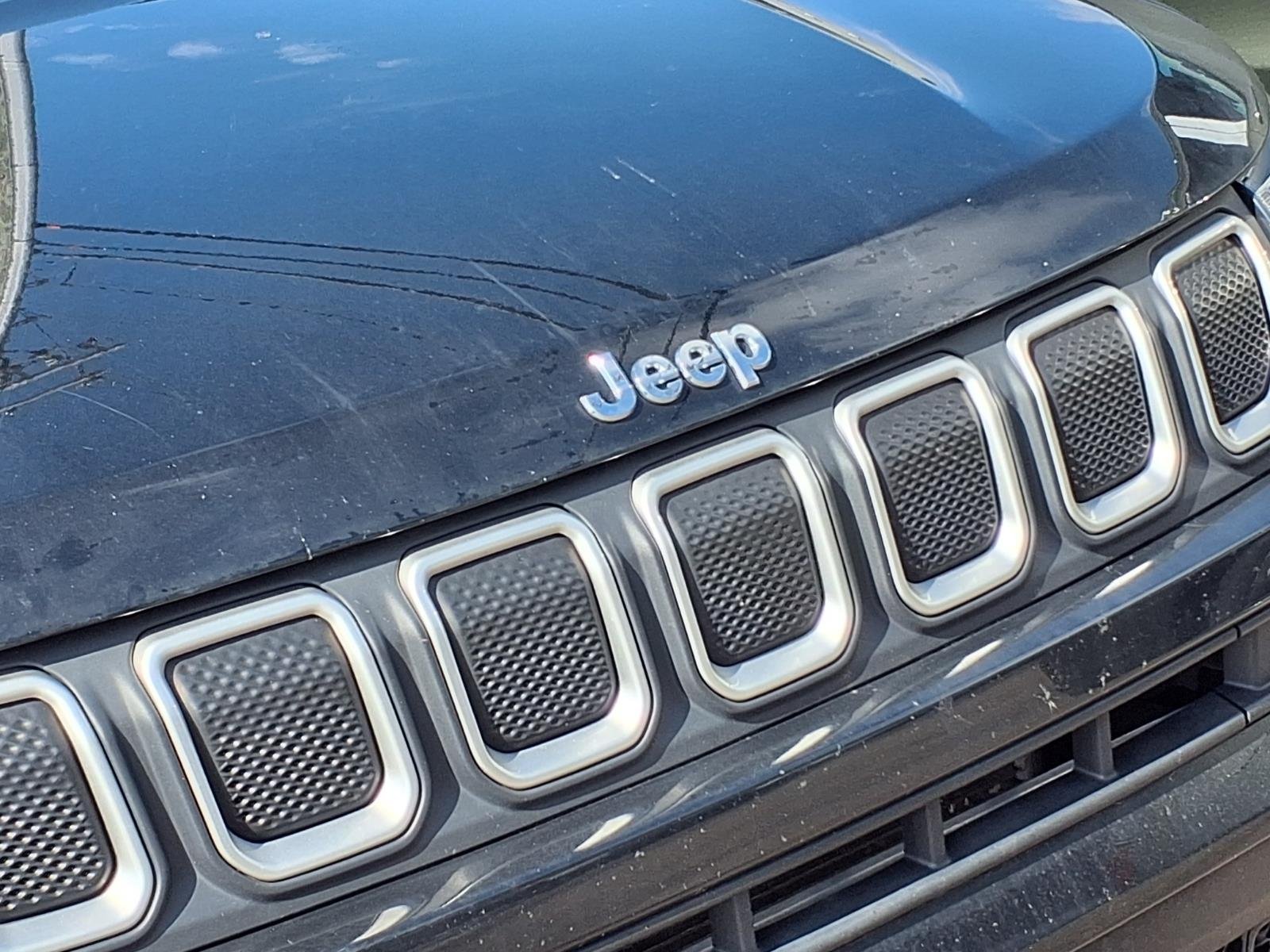 Used 2022 Jeep Compass Latitude AWD/4WD image 11