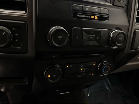 Used 2018 Ford F150 XLT AWD/4WD image 31