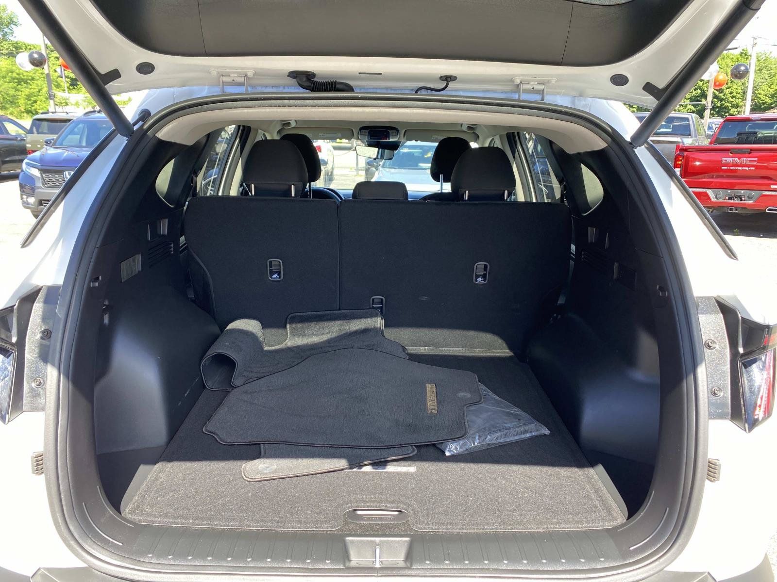 Used 2023 Hyundai Tucson SEL AWD/4WD image 5